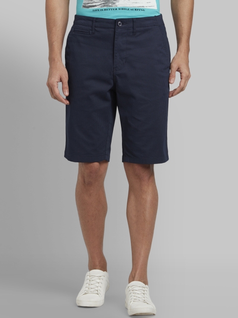 

Parx Men Blue Solid Regular Fit Regular Shorts