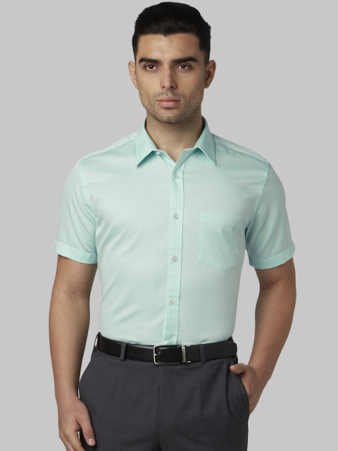 

Park Avenue Men Green Regular Fit Solid Formal Shirt