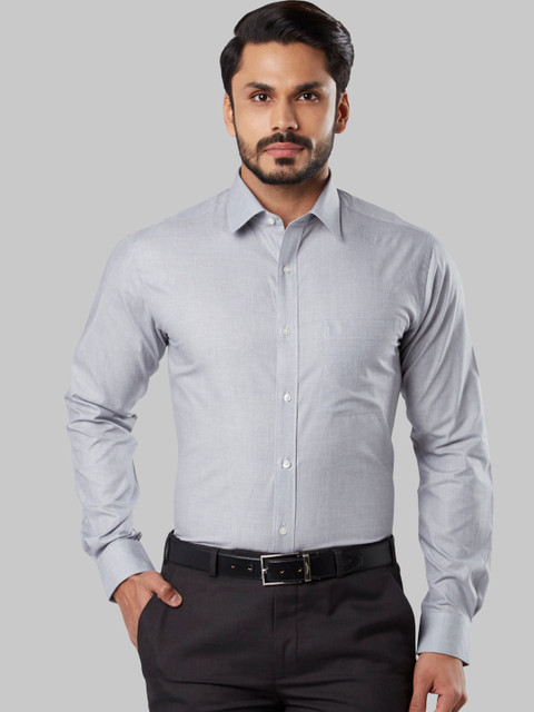 

Raymond Men Grey Slim Fit Solid Formal Shirt