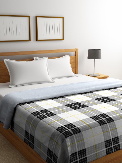 

Portico New York Black & White Checked AC Room 120 GSM Double Bed Comforter