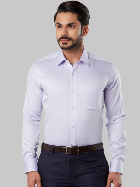 

Raymond Men Purple Regular Fit Solid Formal Shirt