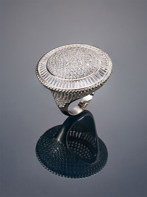 

shaze Women Silver-Plated Cubic Zirconia Studded Finger Ring
