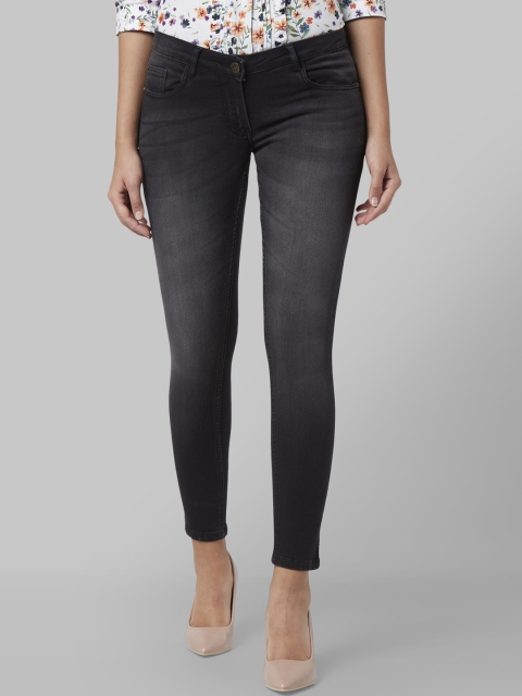 

Park Avenue Women Black Tapered Fit Mid-Rise Clean Look Jeans
