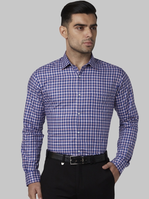 

Park Avenue Men Blue & White Slim Fit Checked Formal Shirt