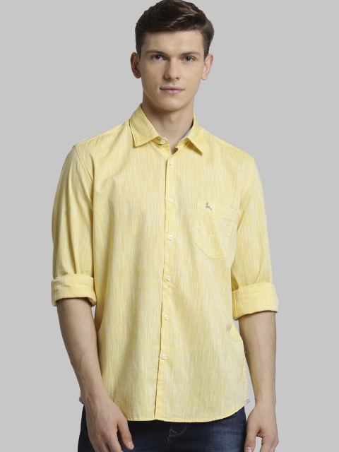 

Parx Men Yellow Slim Fit Solid Casual Shirt