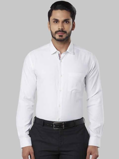 

Next Look Men White Slim Fit Solid Casual Shirt
