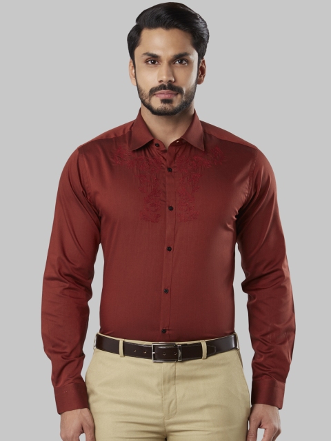 

Raymond Men Maroon Slim Fit Solid Formal Shirt