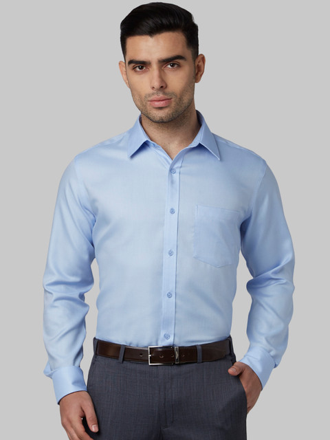 

Park Avenue Men Blue Regular Fit Solid Formal Shirt