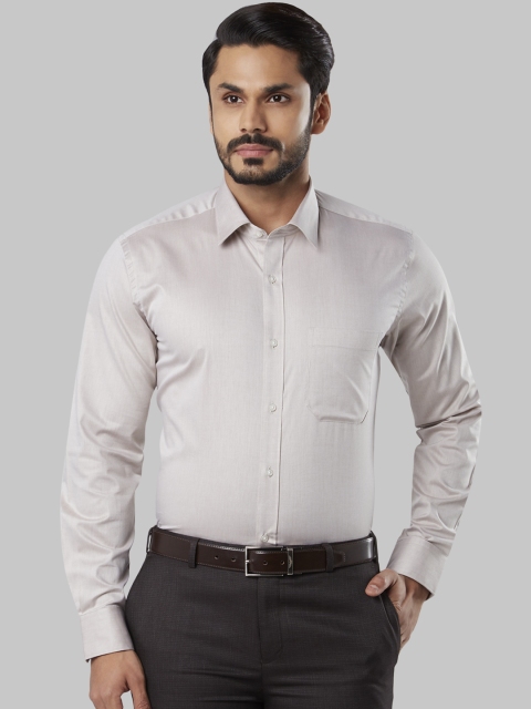 Raymond Men Beige Regular Fit Solid Formal Shirt