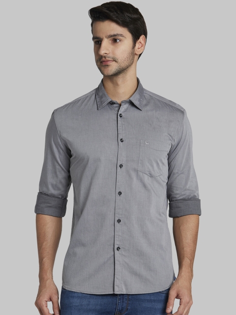 

Parx Men Grey Slim Fit Solid Casual Shirt