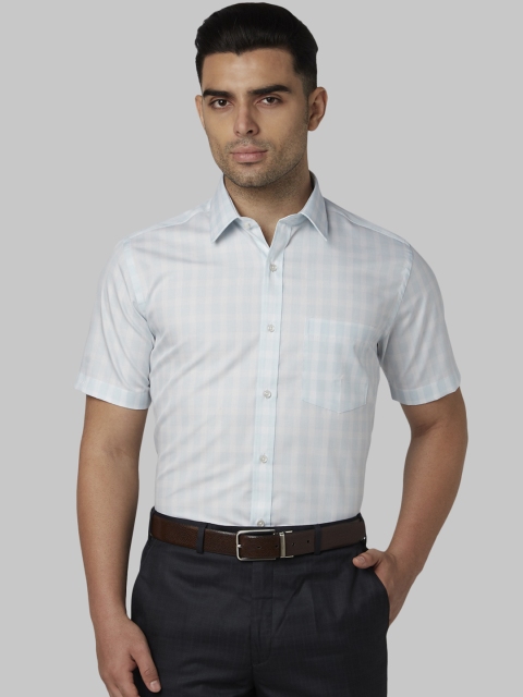 

Park Avenue Men Blue Regular Fit Checked Formal Shirt