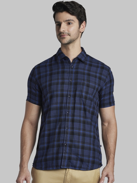 

Parx Men Navy Blue Slim Fit Checked Casual Shirt
