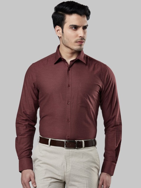 

Raymond Men Maroon Regular Fit Self Design Formal Shirt
