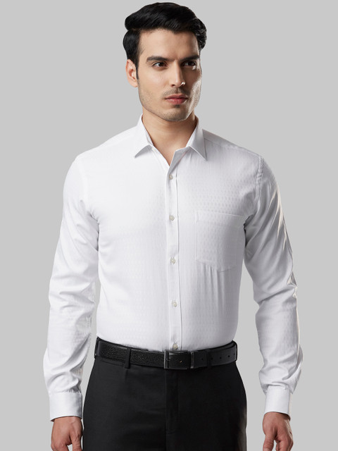 

Next Look Men White Slim Fit Self Design Formal Shirt