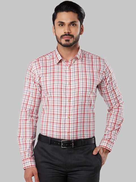

Next Look Men Red & White Regular Fit Checked Formal Shirt
