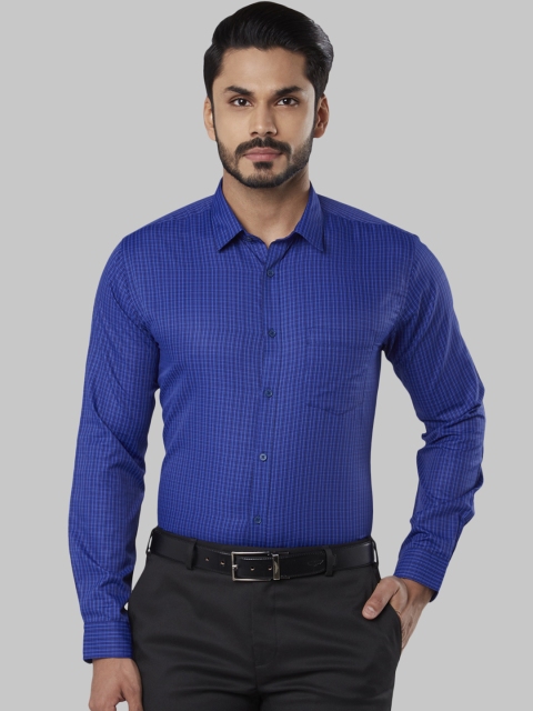 Next Look Men Blue Regular Fit Checked Formal Shirt