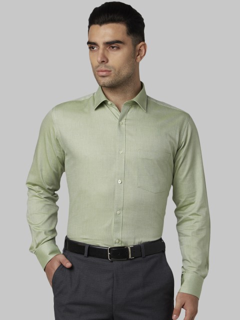 

Park Avenue Men Green Slim Fit Solid Formal Shirt