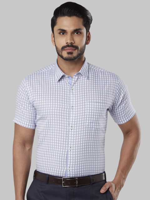 

Next Look Men Blue & White Regular Fit Checked Formal Shirt