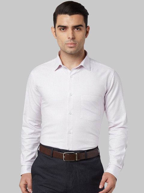 

Park Avenue Men White & Pink Slim Fit Checked Formal Shirt