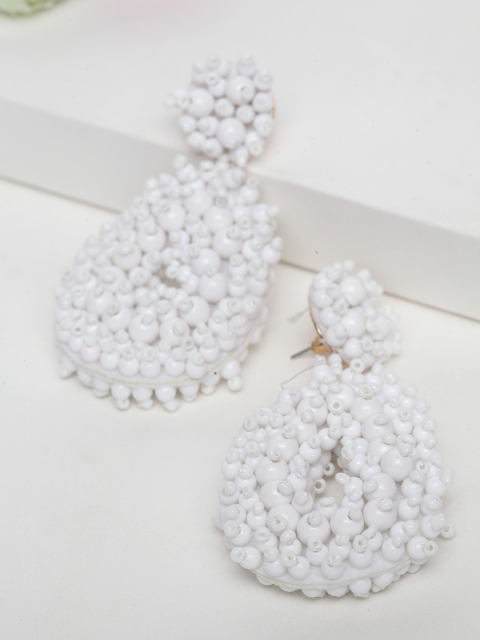 

AVANT-GARDE PARIS White Teardrop Shaped Drop Earrings