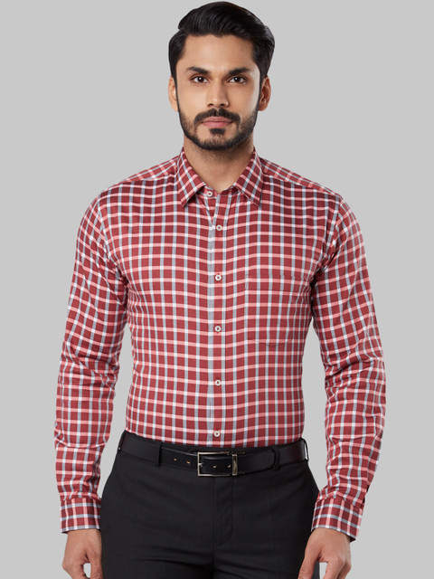 

Next Look Men Red & White Regular Fit Checked Formal Shirt