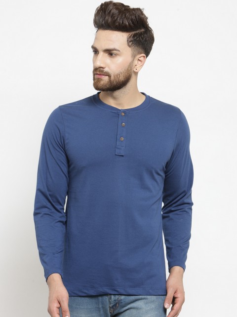 

Kalt Men Blue Solid Mandarin Collar T-shirt