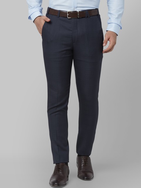 

Park Avenue Men Navy Blue Regular Fit Checked Formal Trousers