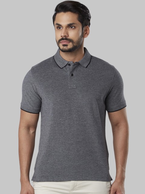 

Next Look Men Grey Solid Polo Collar T-shirt