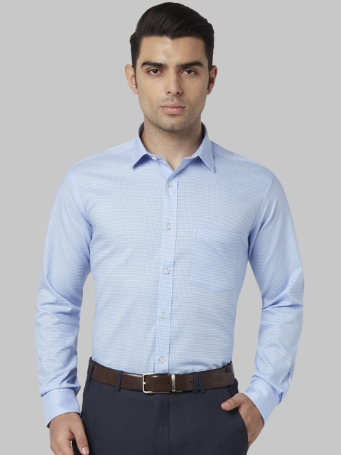 

Park Avenue Men Blue & White Regular Fit Checked Formal Shirt