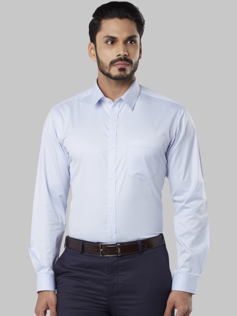 

Next Look Men Blue Regular Fit Solid Formal Shirt