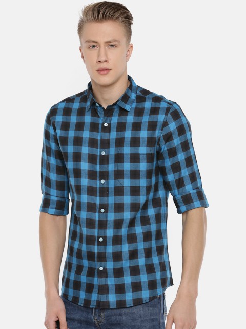 

Chennis Men Blue Slim Fit Checked Casual Shirt