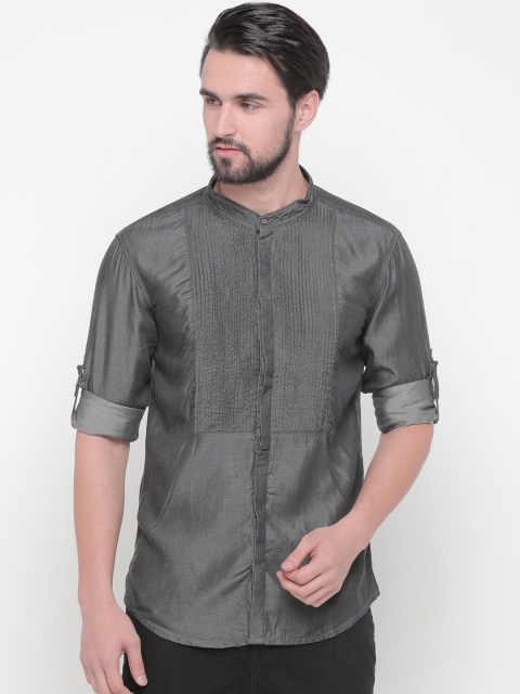 

WITH Men Charcoal Slim Fit Solid Casual Shirt