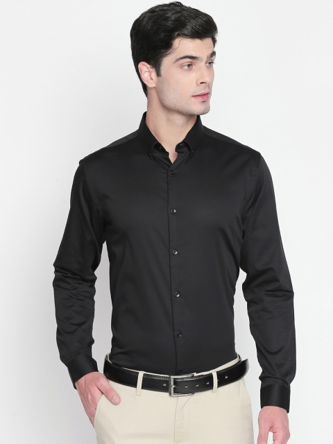 

RICHARD PARKER by Pantaloons Men Black Slim Fit Solid Formal Shirt