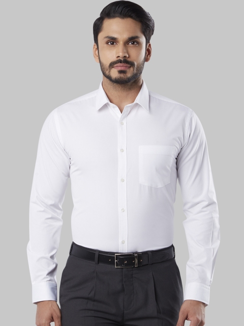 

Next Look Men White Slim Fit Solid Formal Shirt