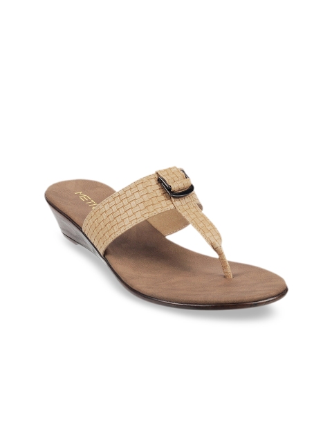 

Metro Women Beige Woven Design Heels