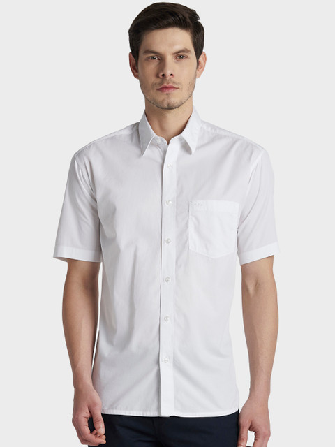 

ColorPlus Men White Regular Fit Solid Casual Shirt