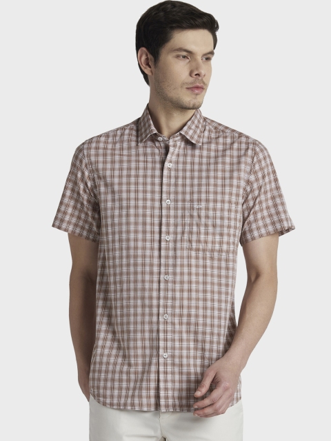 

ColorPlus Men Brown & White Tailored Fit Checked Casual Shirt