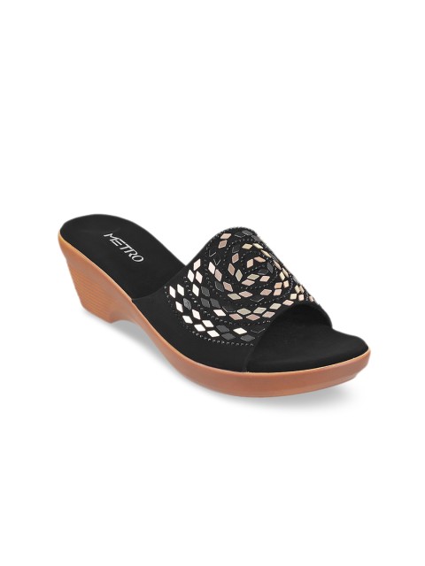 

Metro Women Black Solid Mules