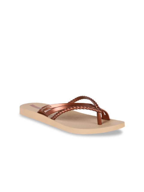 

iPanema Women Brown Solid One Toe Flats