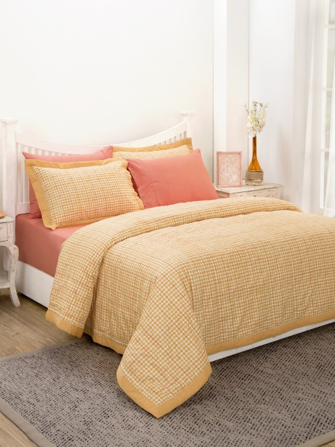 

MASPAR Orange Checked AC Room 110 GSM Double Bed Quilt
