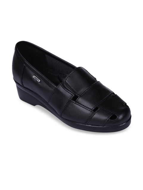

Senorita Women Black Slip-On Leather Sneakers