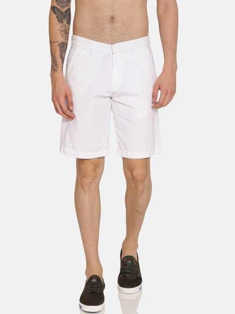 

Bene Kleed Men White Striped Loose Fit Regular Shorts