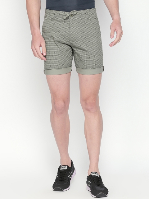 

beevee Men Olive Green Checked Regular Fit Regular Shorts