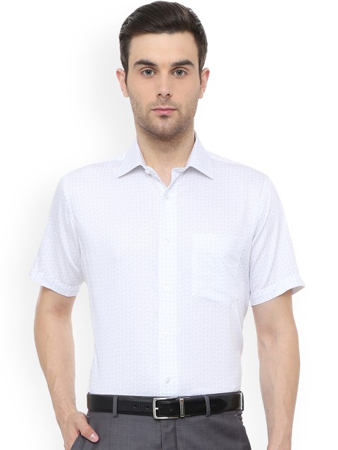 

Van Heusen Men White Custom Regular Fit Printed Formal Shirt
