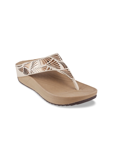 

Metro Women Beige & Gold-Toned Textured Sandals