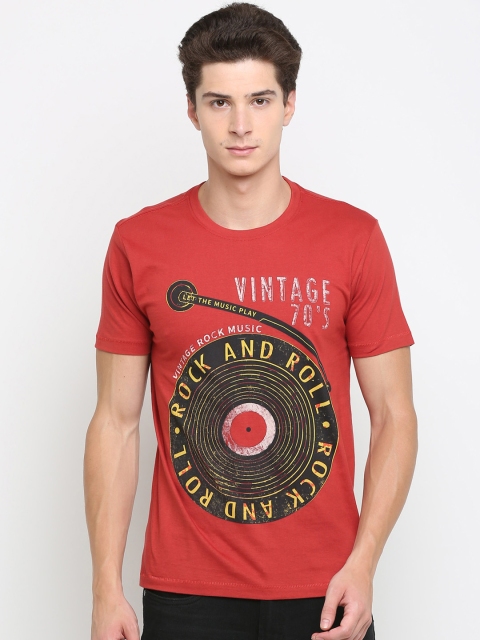 

Newport Men Red Printed Round Neck T-shirt