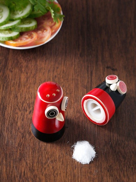 

Dennmarks Set Of 2 Black & Red Salt & Pepper Shakers
