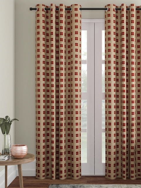 

Soumya Maroon & Beige Single Door Curtain