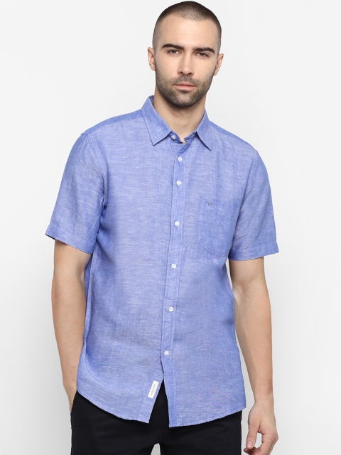 

Red Tape Men Blue Regular Fit Solid Casual Shirt