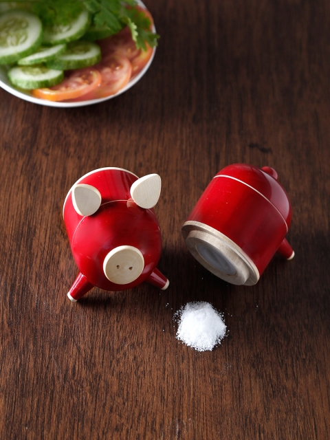

Dennmarks Set Of 2 Solid Salt & Pepper Shakers, Red